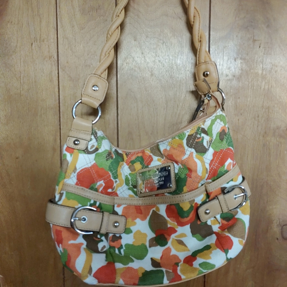 Relic Brand purse